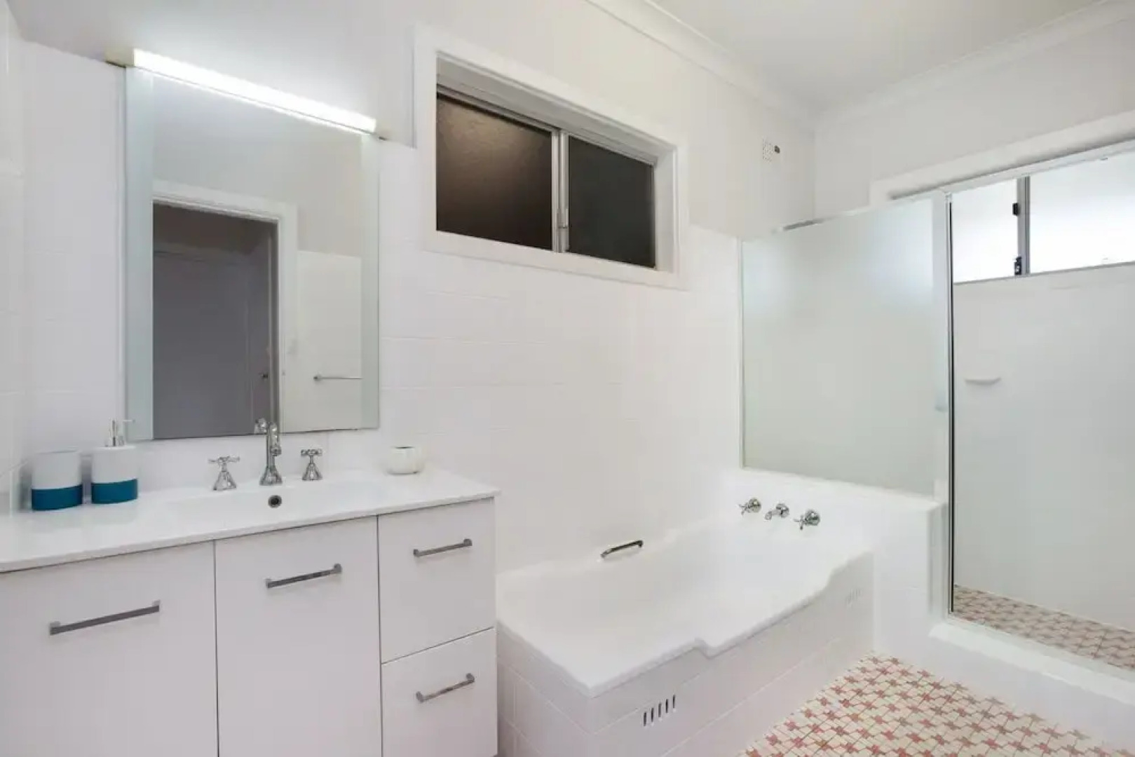 Ocean St 8 - Fishermans Bay