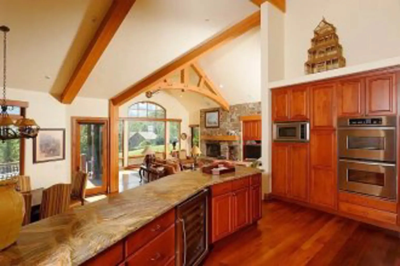 Deer Dancer Lodge by First Choice Property Management