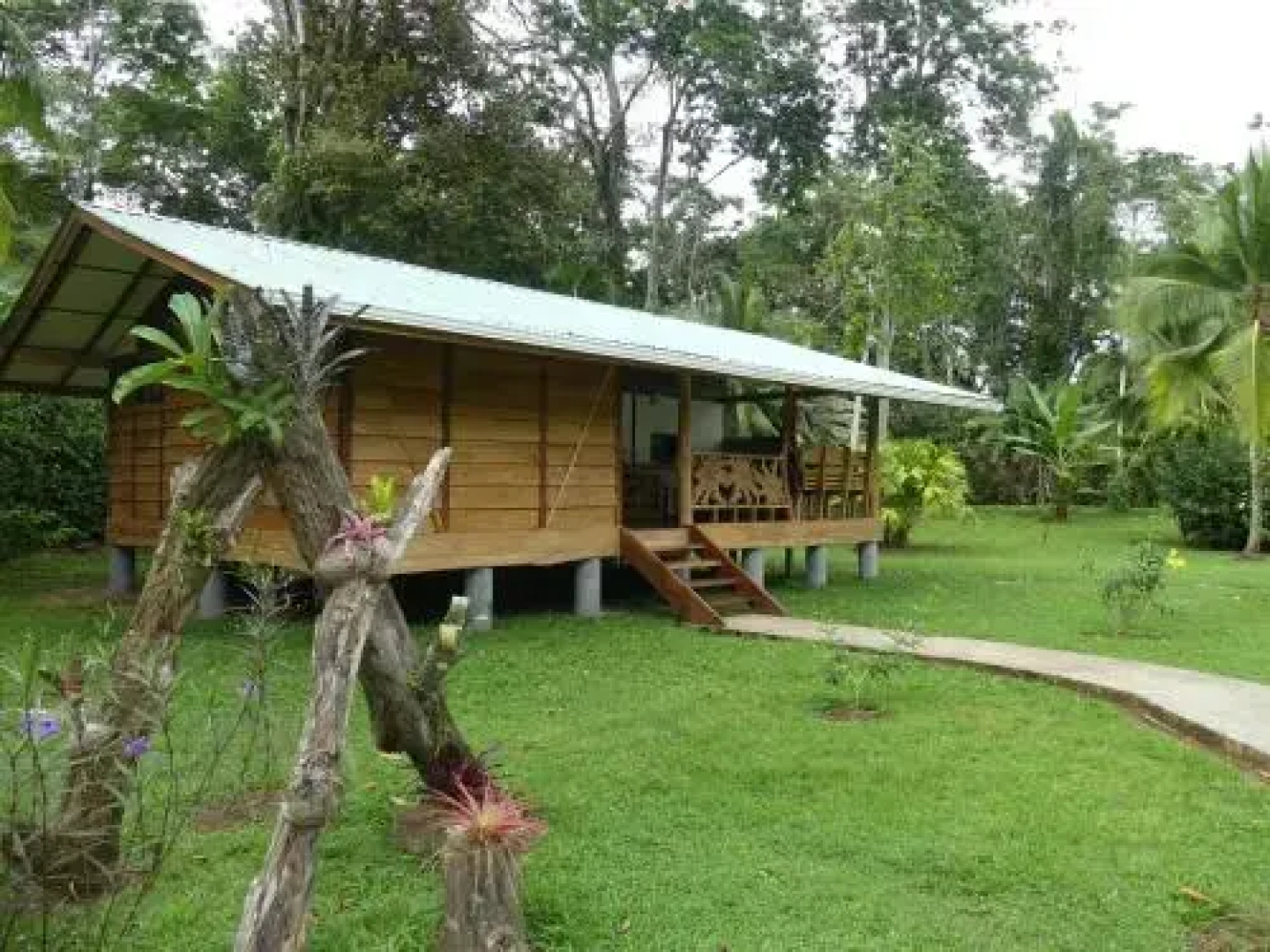 Passion Fruit Lodge