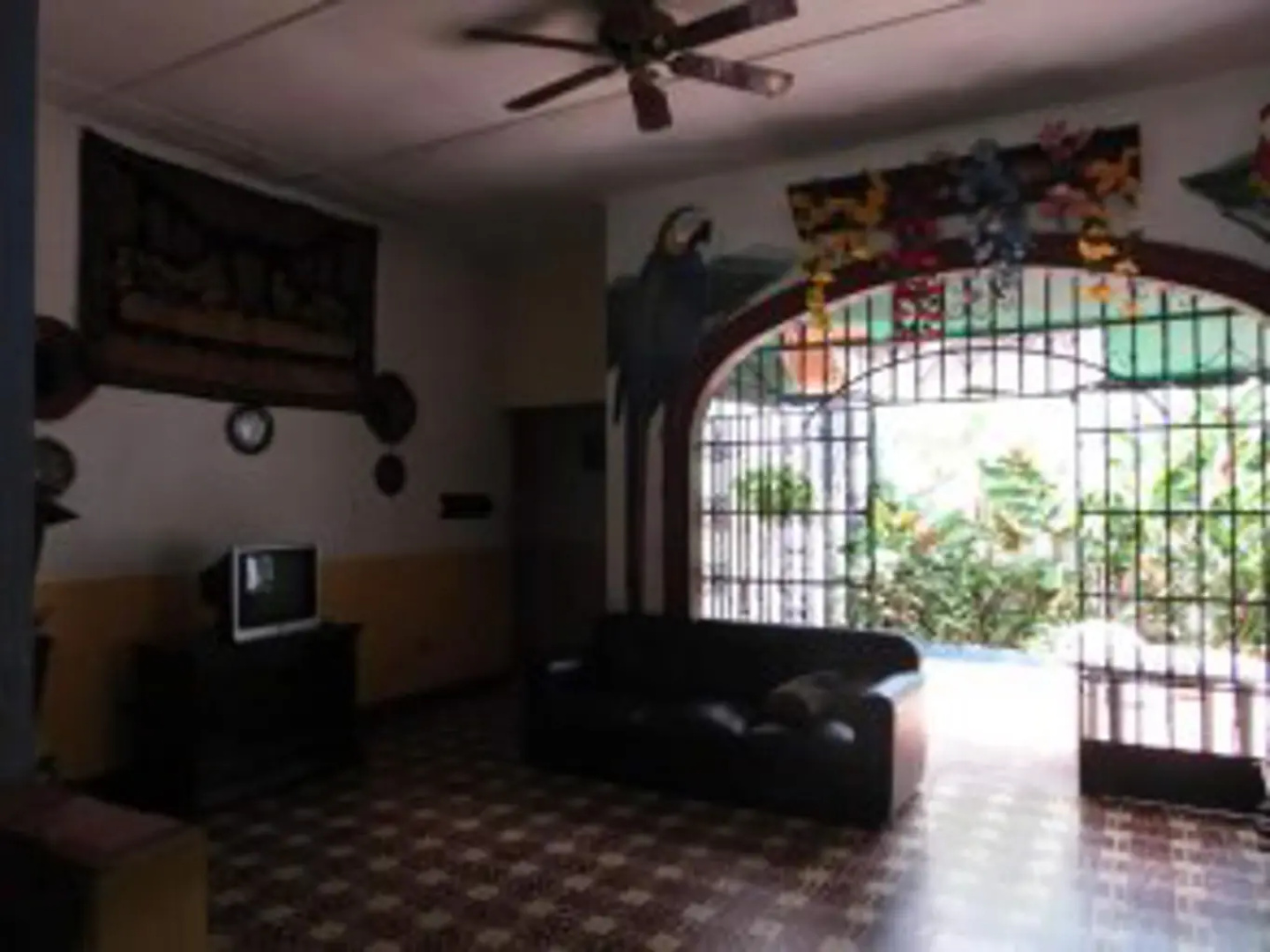 Hostal Tropicana