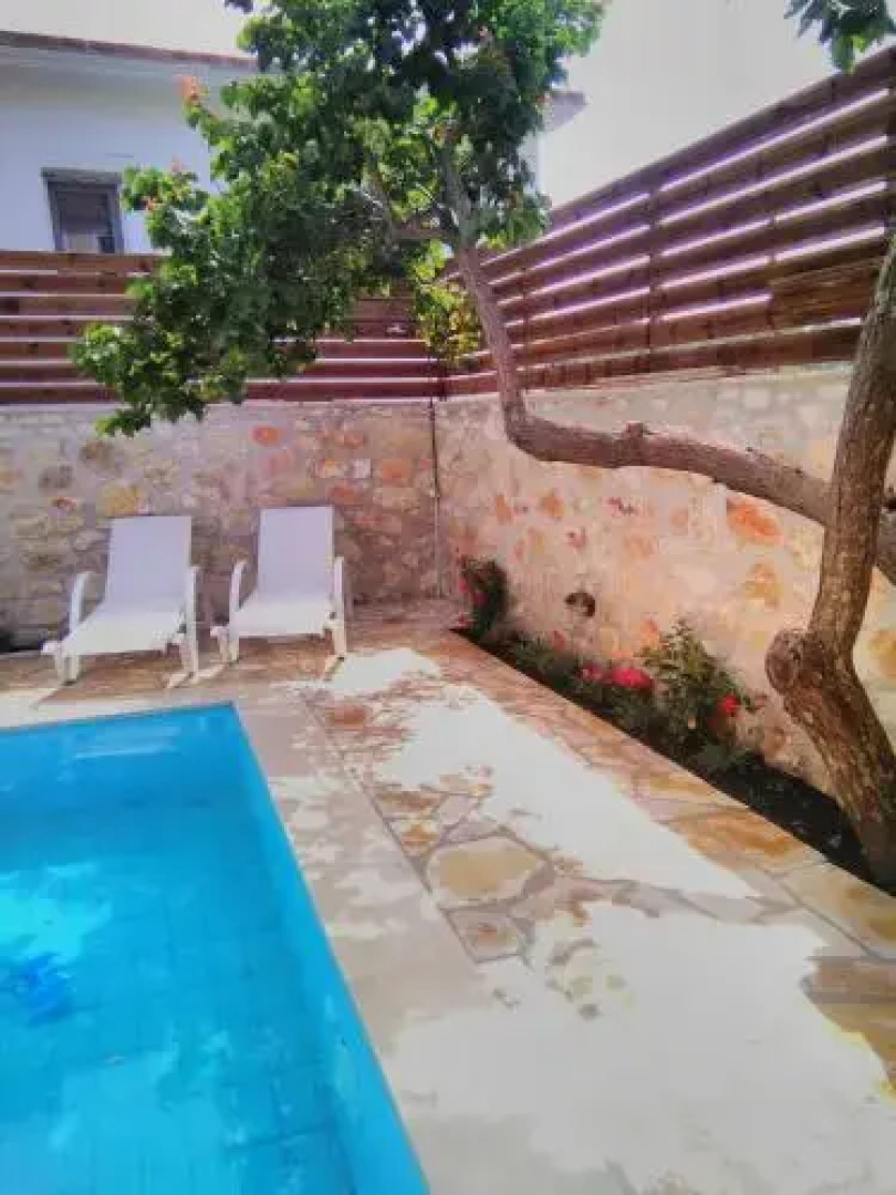 Teacher's House