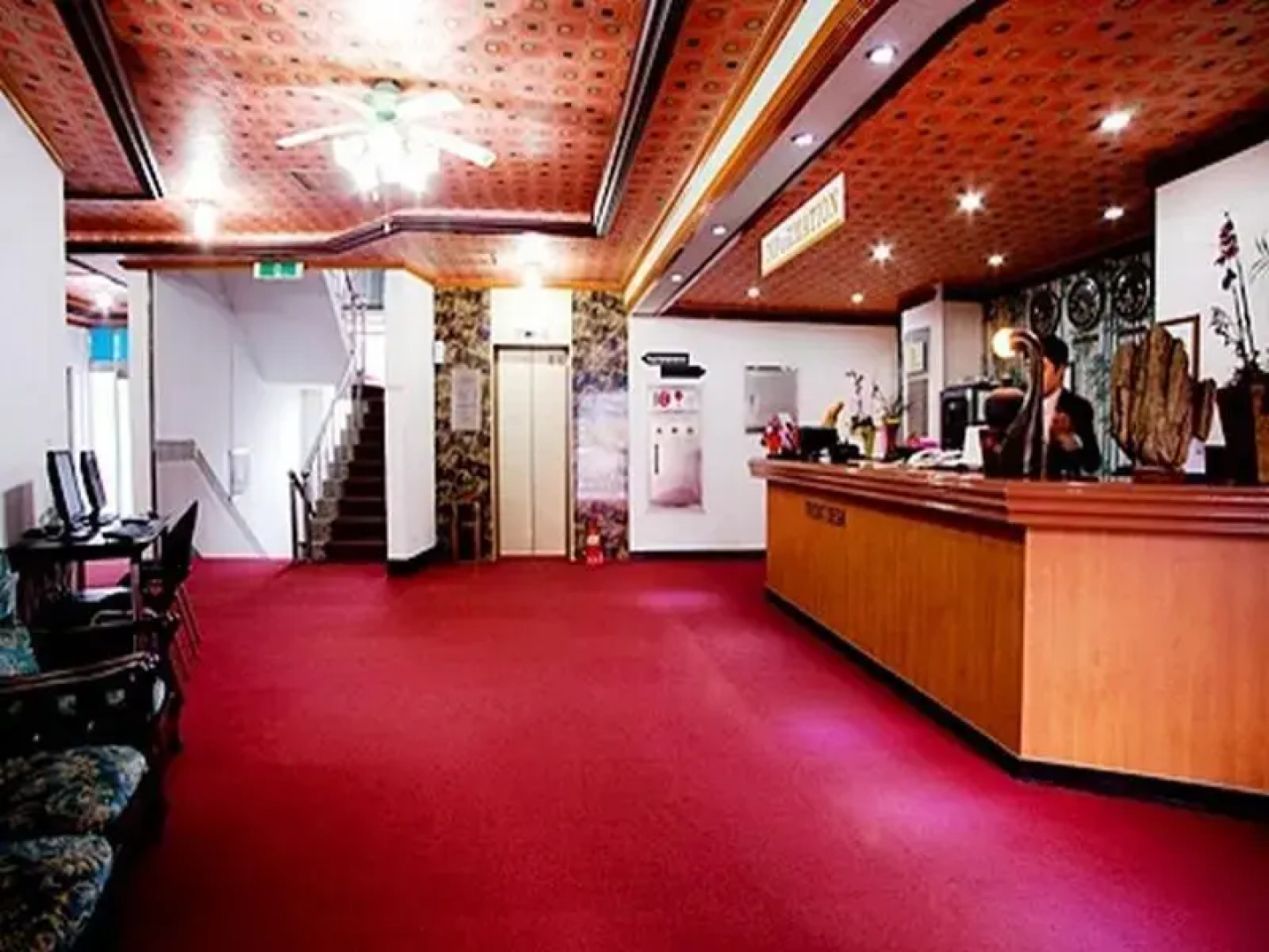 Grand Park Hotel