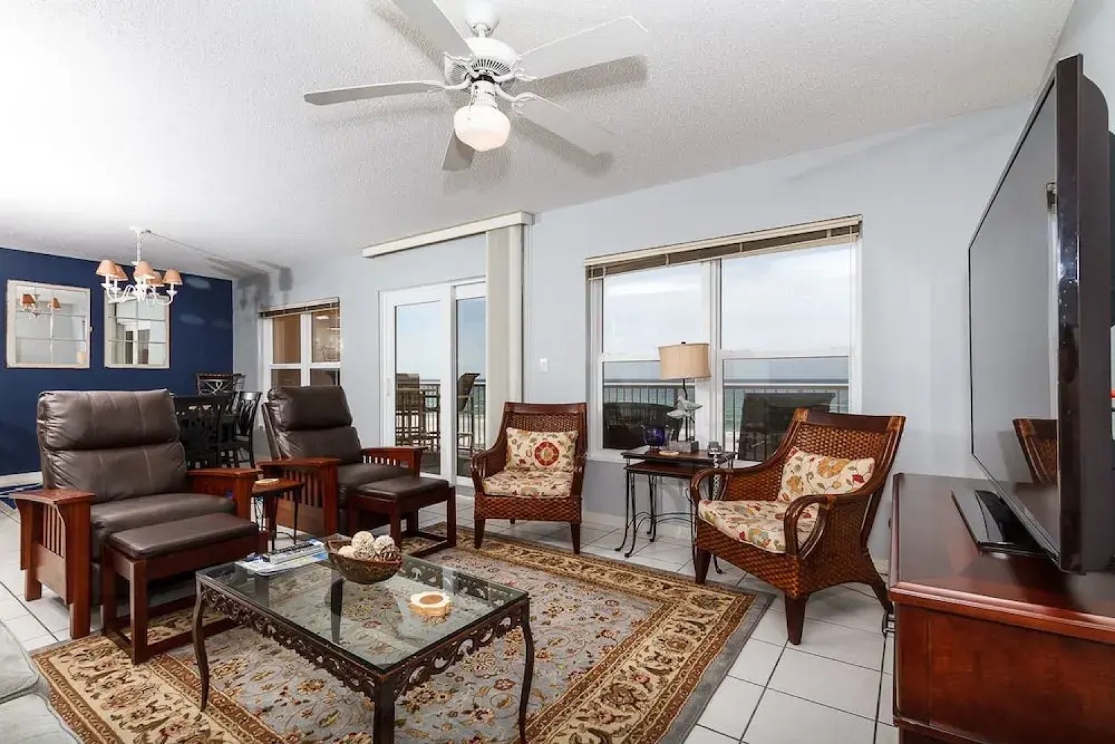 Islander 4008 by RedAwning