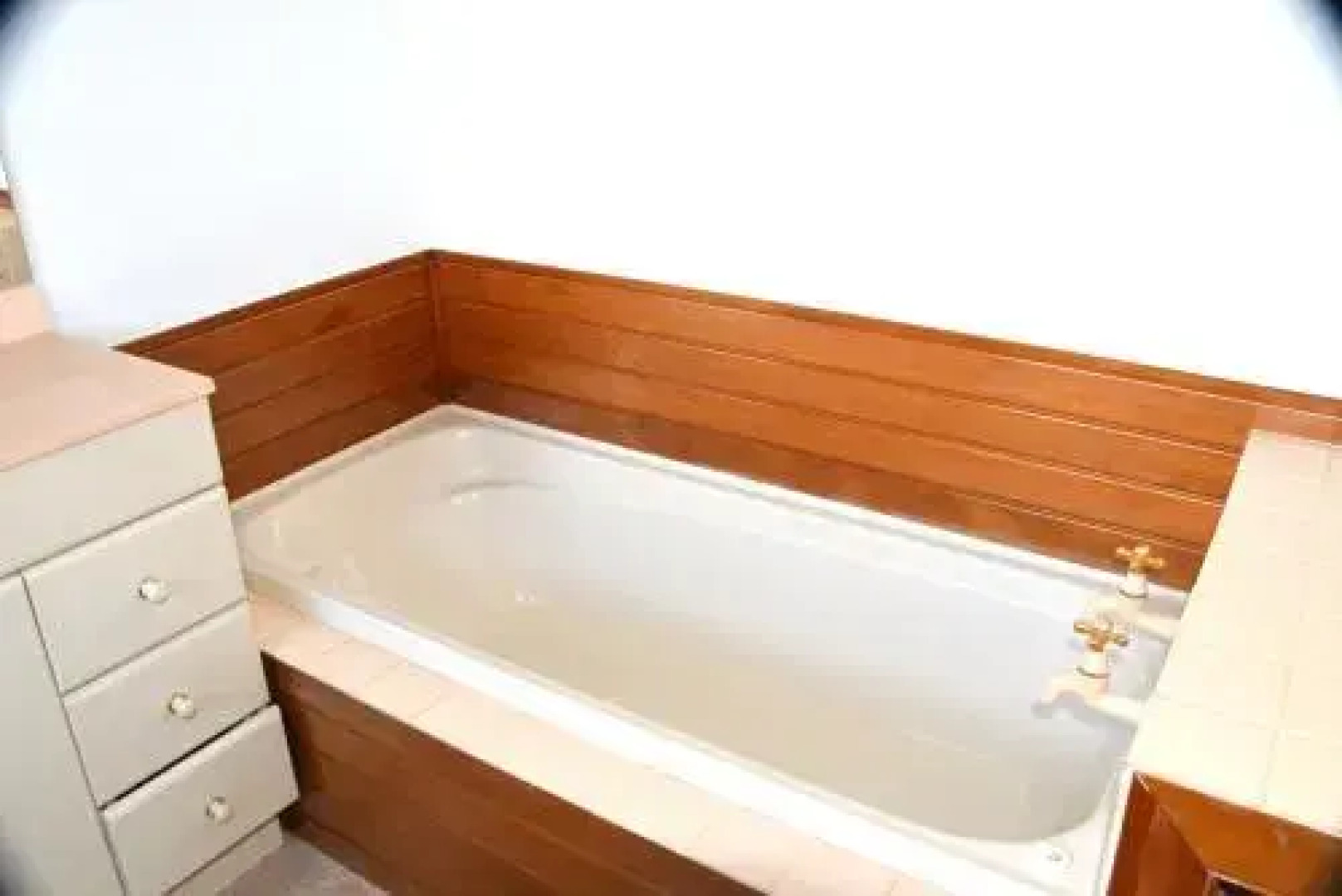 20 De Surville Road - Carrington Estate