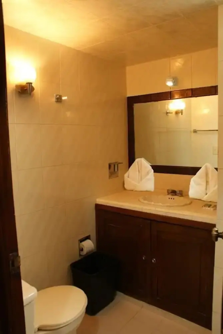 Hotel Real Del Aguila