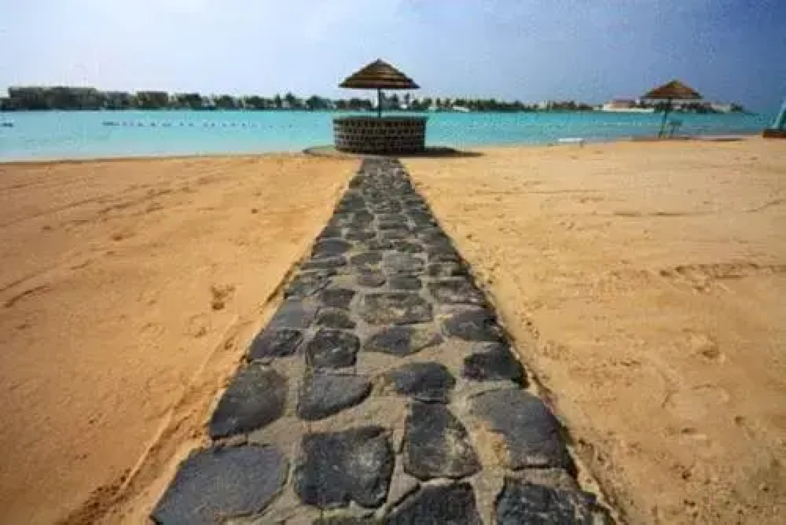 Durrah Beach Resort