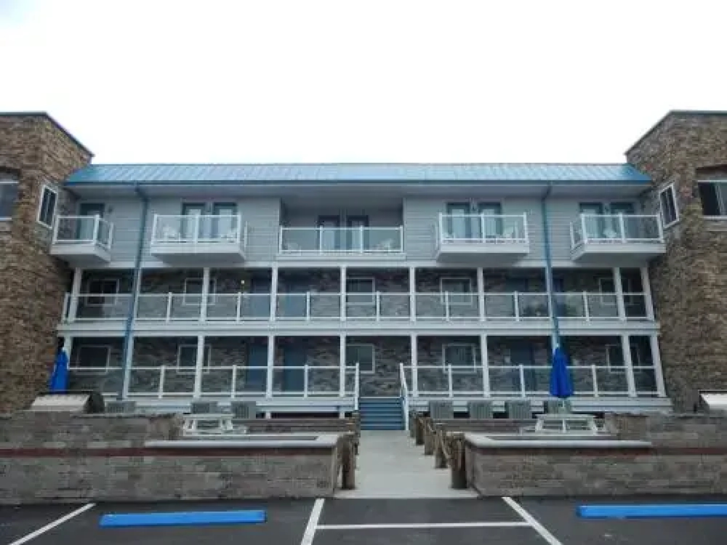 Put-in-Bay Waterfront Condo #104
