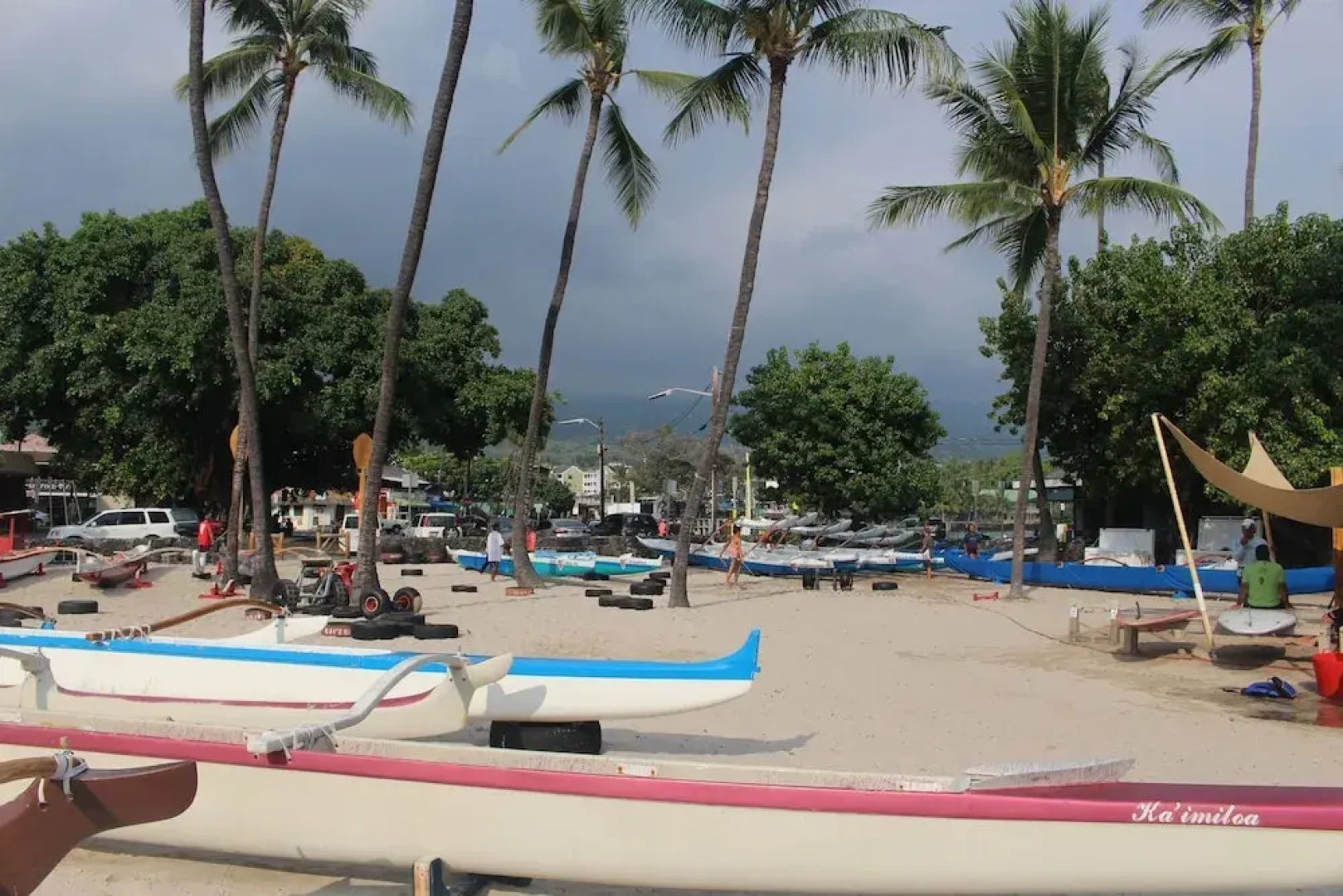 Kona Plaza 201 by RedAwning