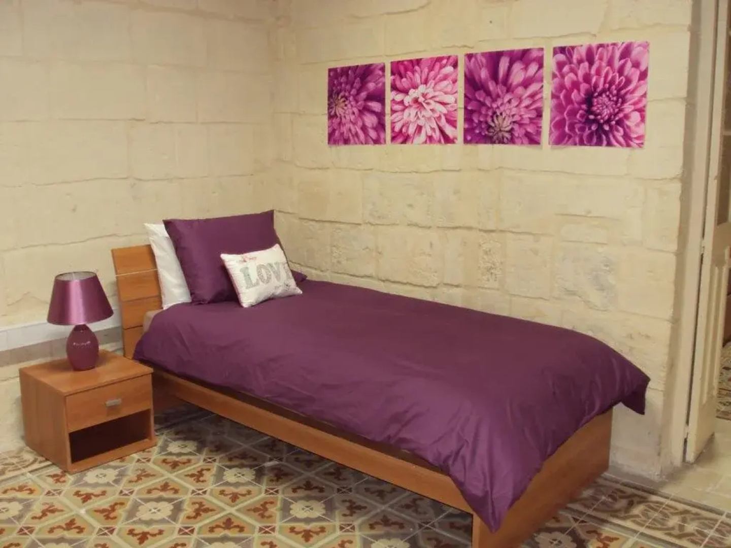 House Valletta