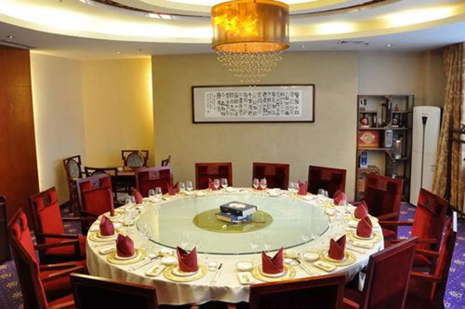 Xuyisizhou Junyue Hotel