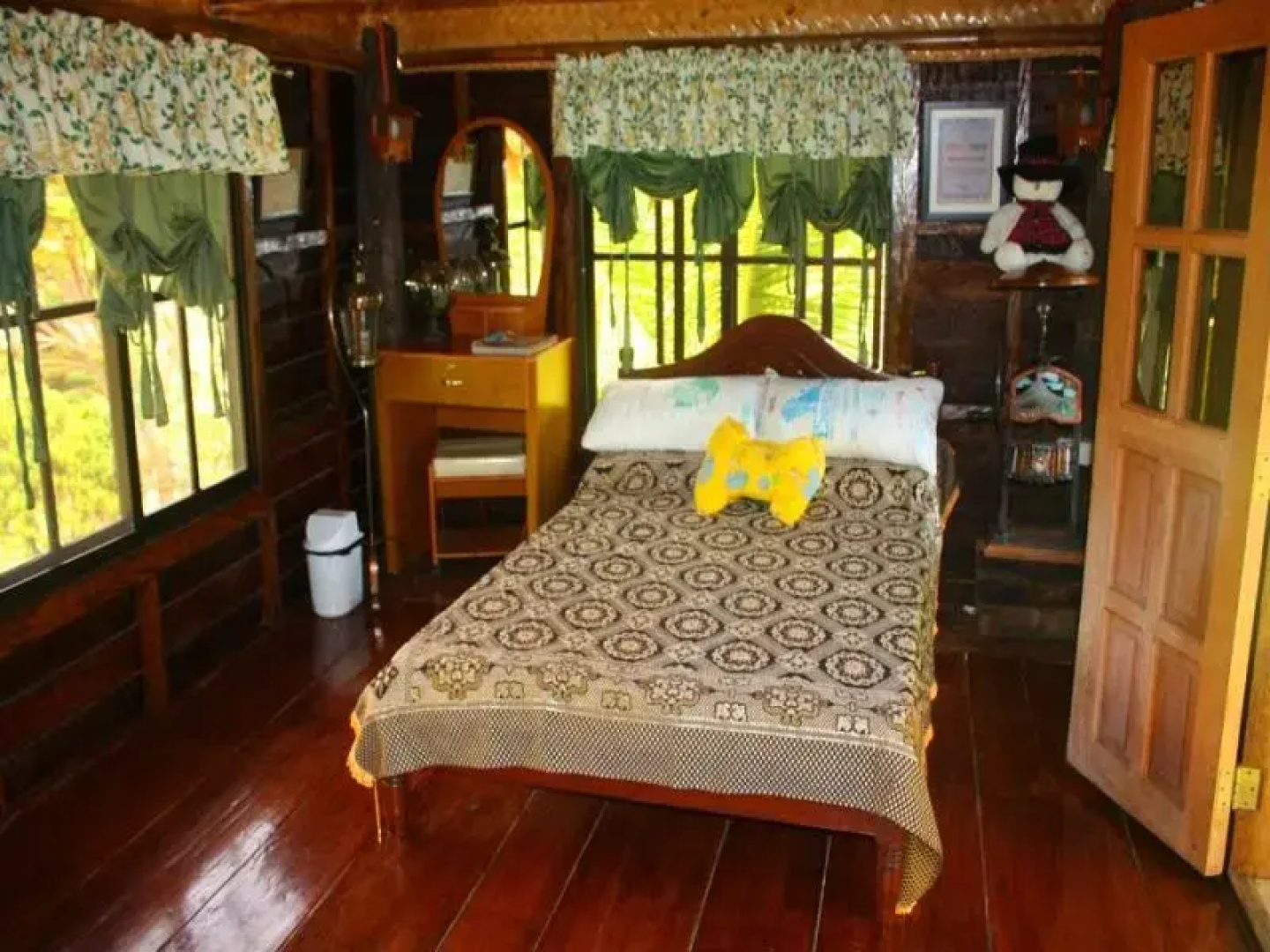 Neptune Pittman's Garden Resort