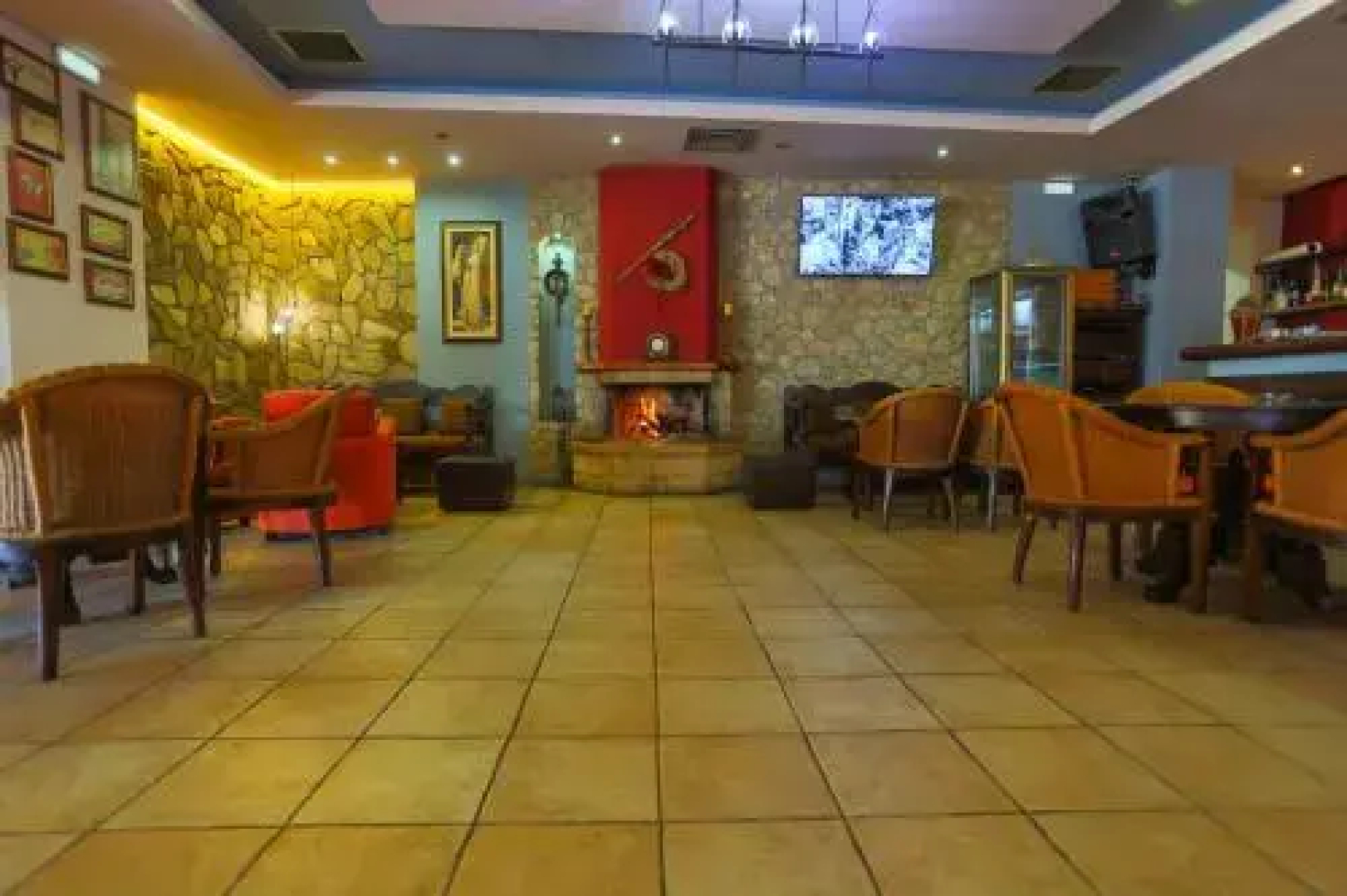 Replay Apartments