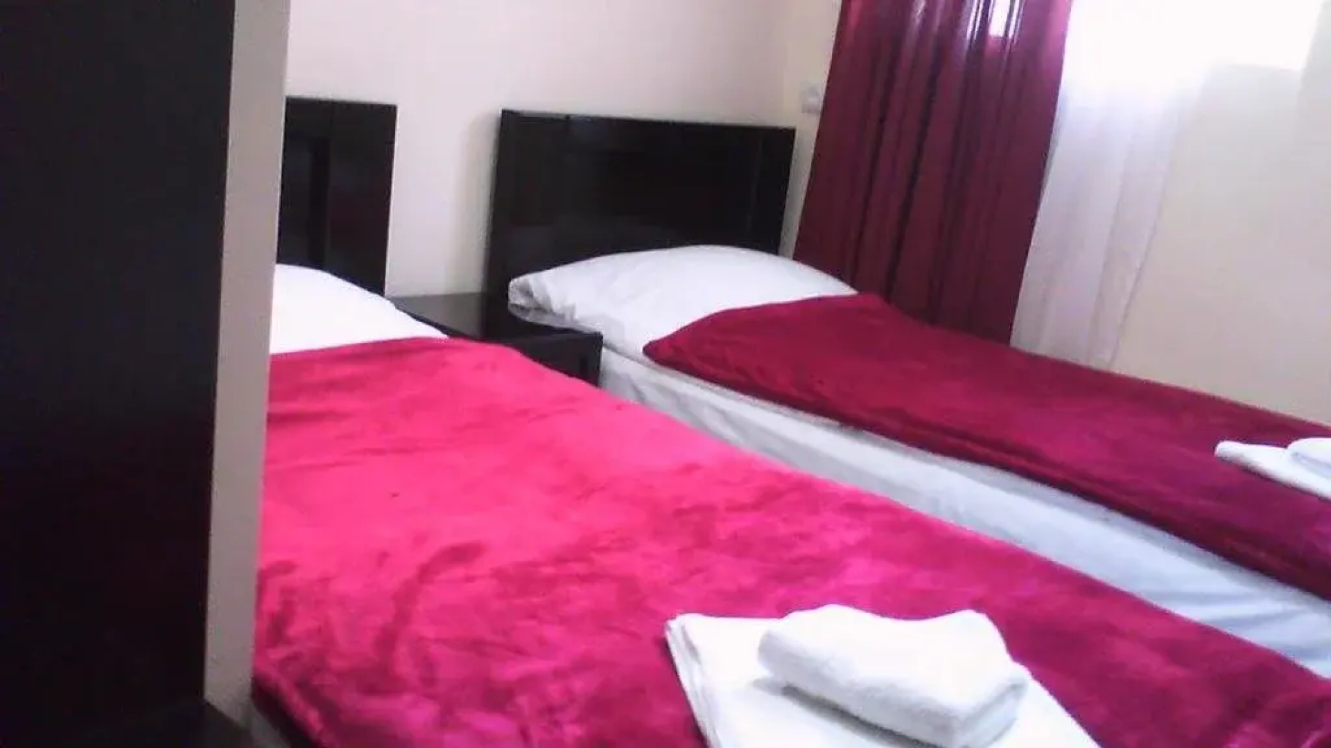Lomari's Guest House