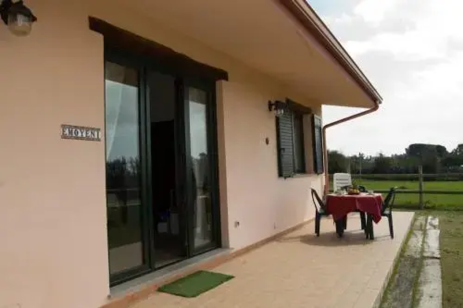 B&B Emoyeni