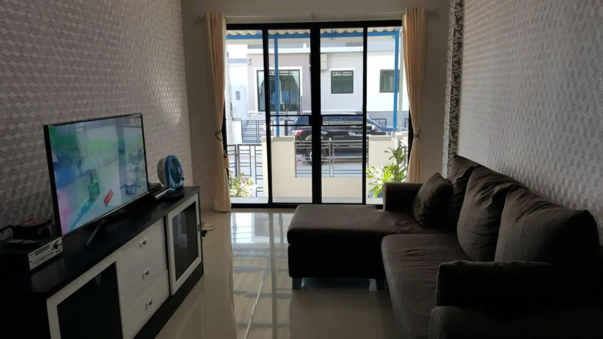 Asia Thai Holiday Home