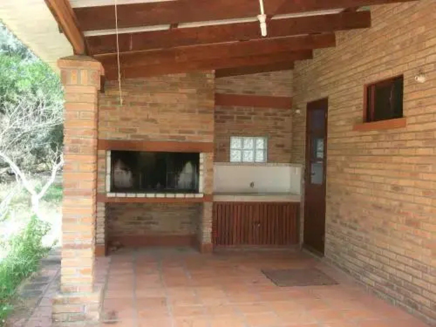 Adi y Dina Cabañas