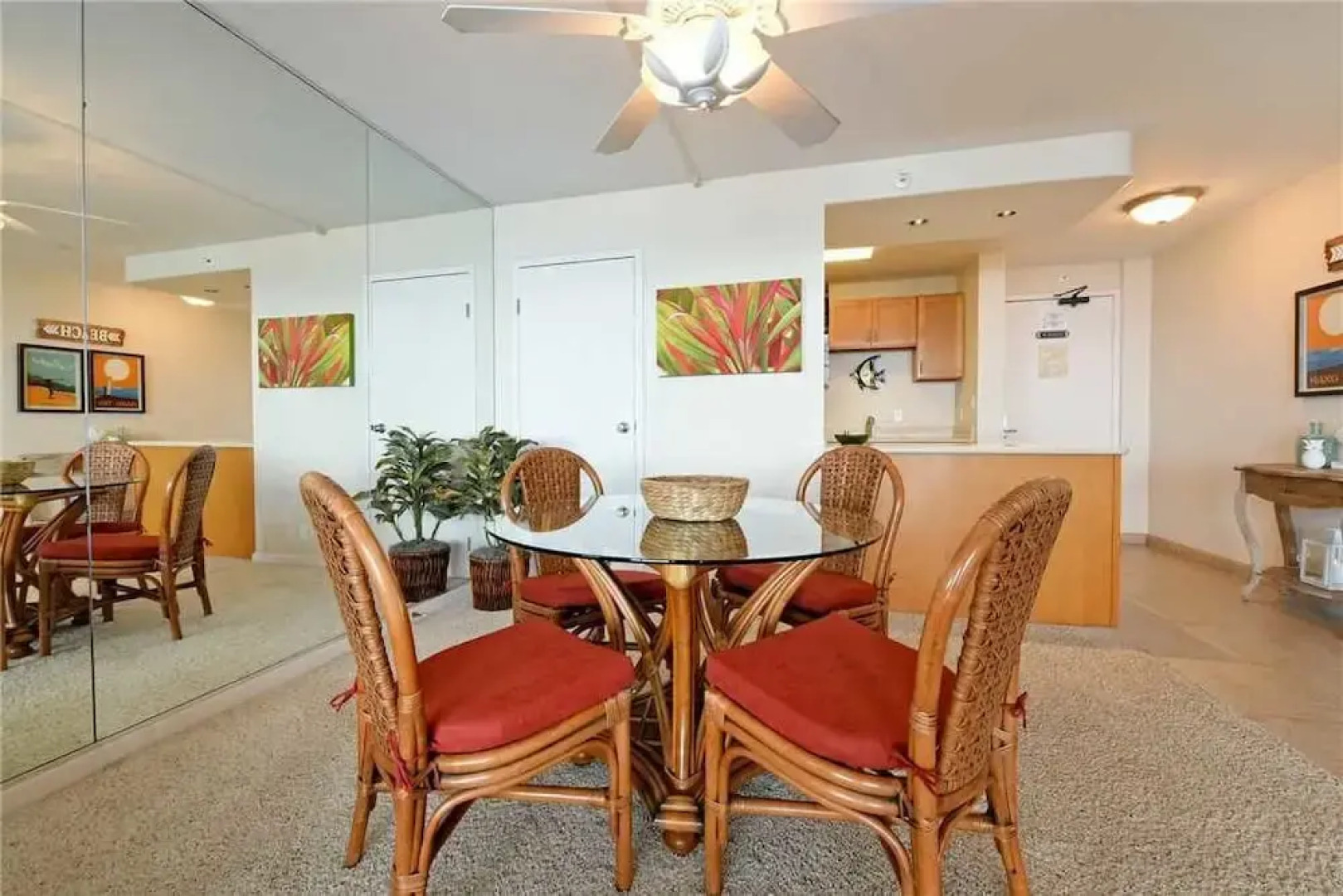 Valley Isle 609 by RedAwning