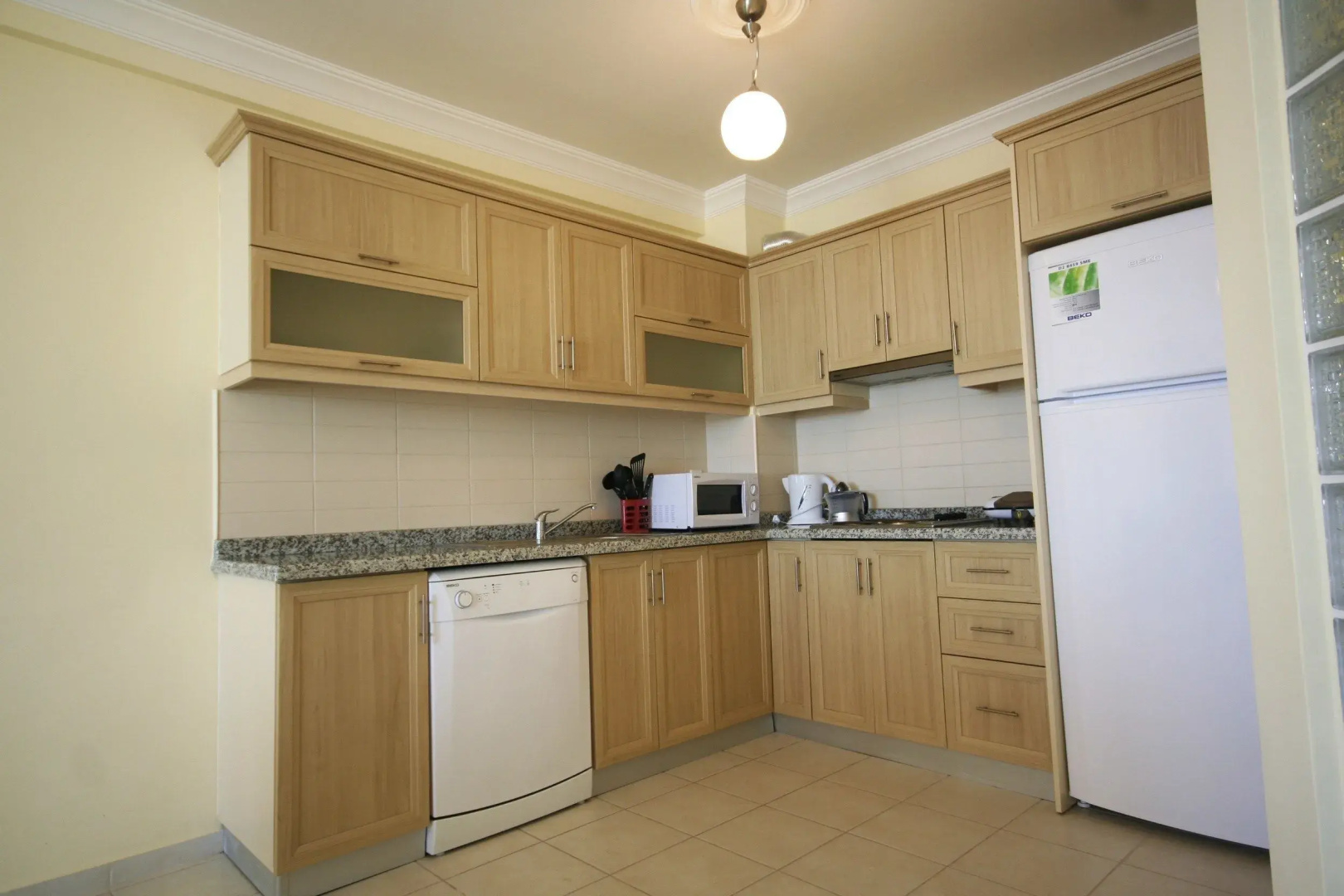 Important Group Turqouise Homes Beryl