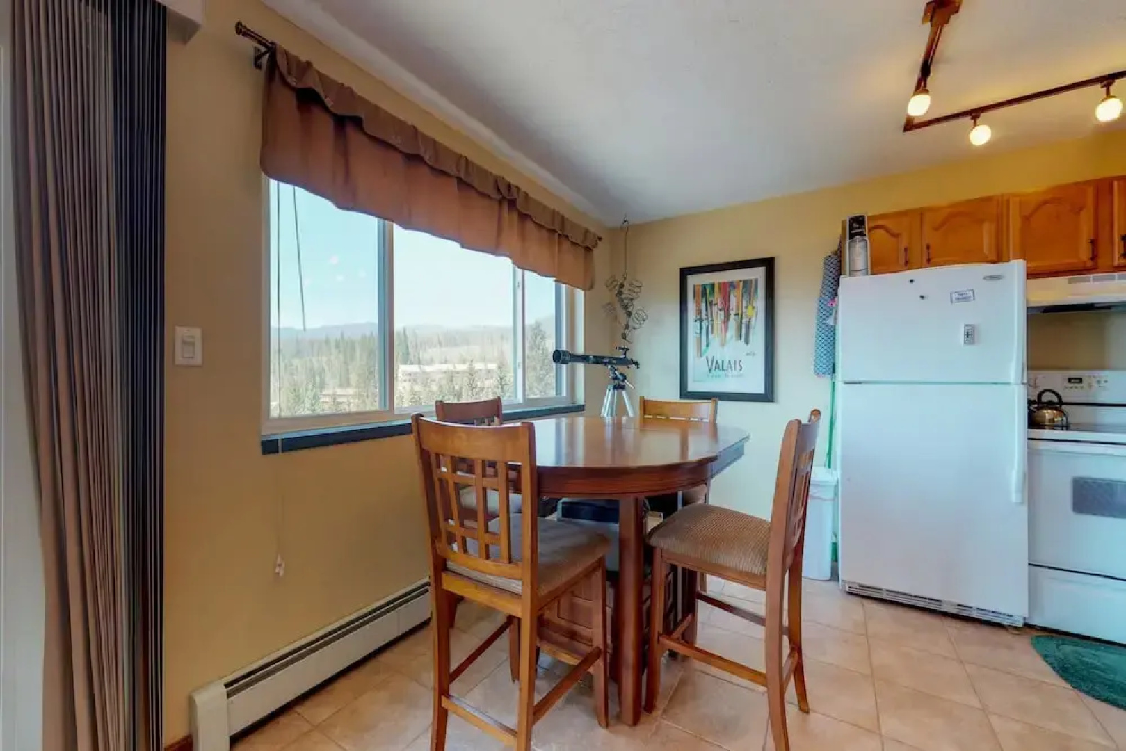 104 A Buffalo Ridge 2 Br condo by RedAwning