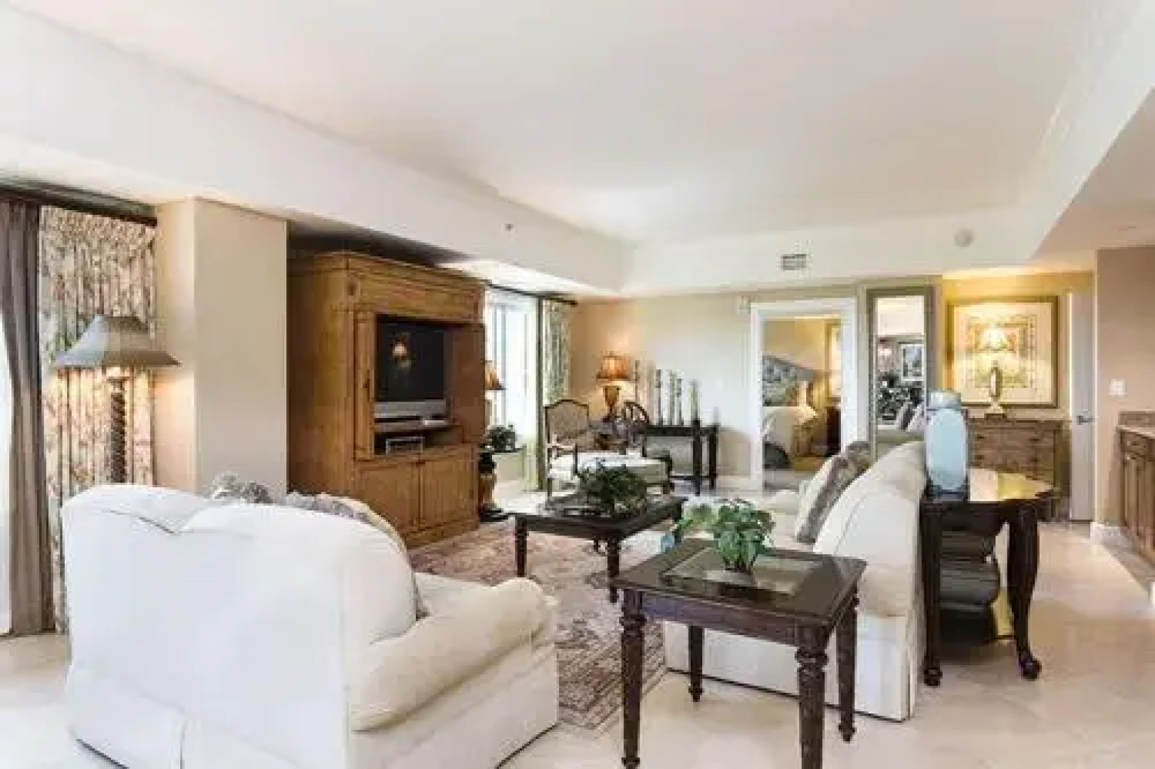 Grande Star - Large floor plan with two terrace balconies in Magnifice