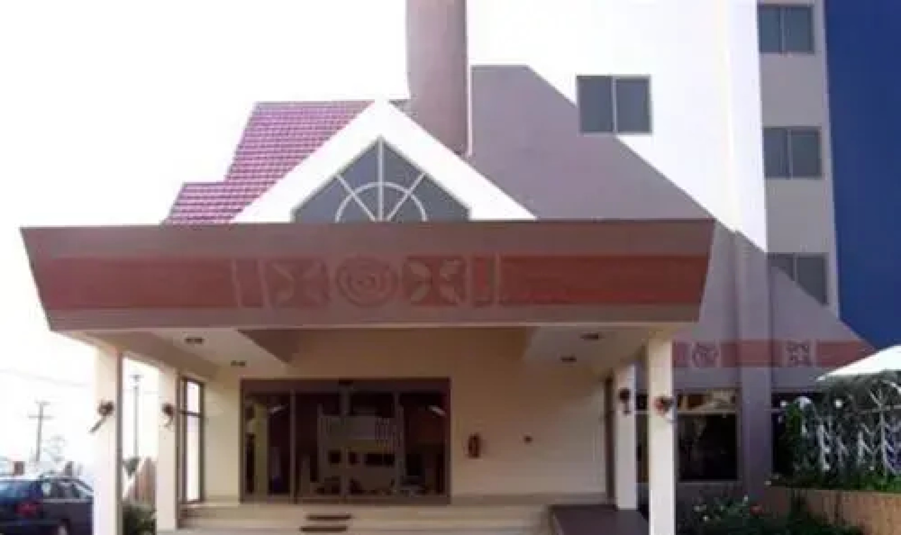 Crystal Rose Hotel