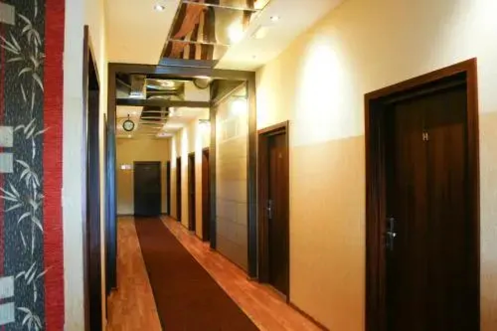 Hotel 7