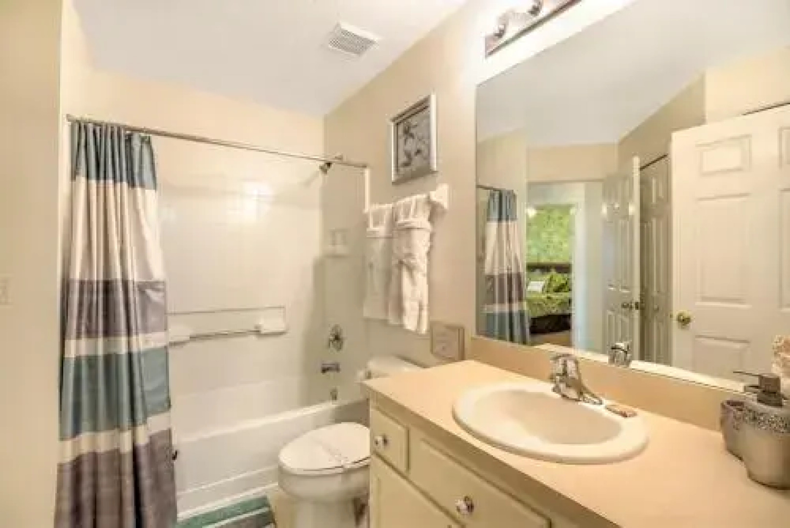 Jasmine by Ellis Exclusive Villas