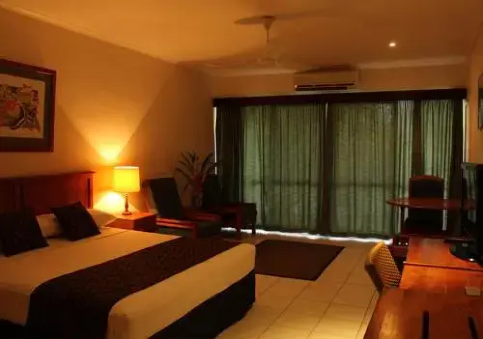Liamo Reef Resort