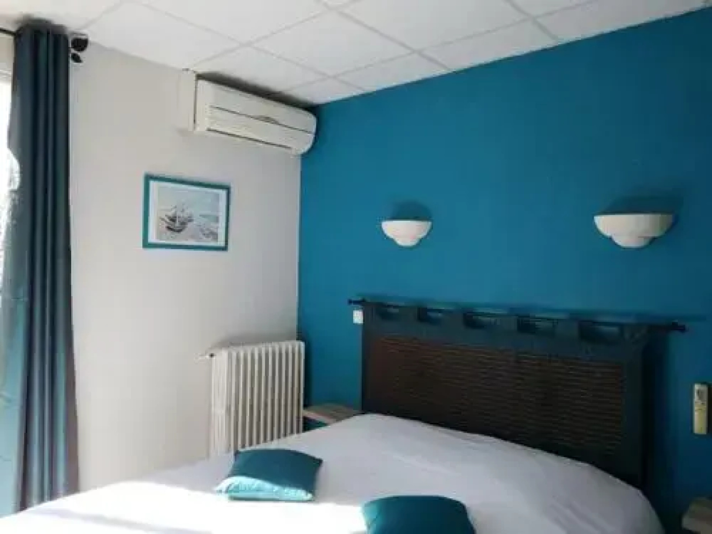 Carry Hotel
