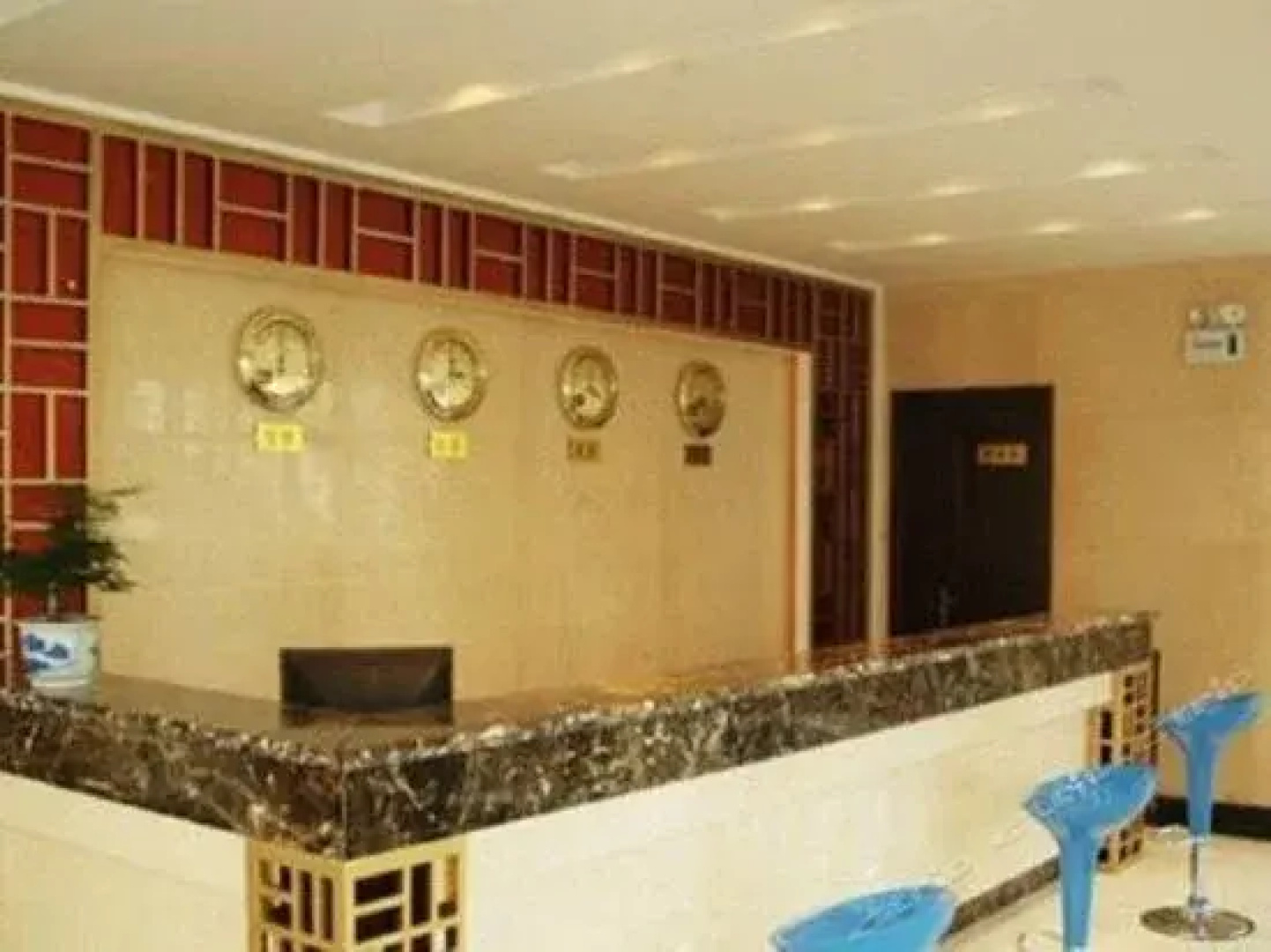 Panzhihua Hongyun Inn Xiangyang Store