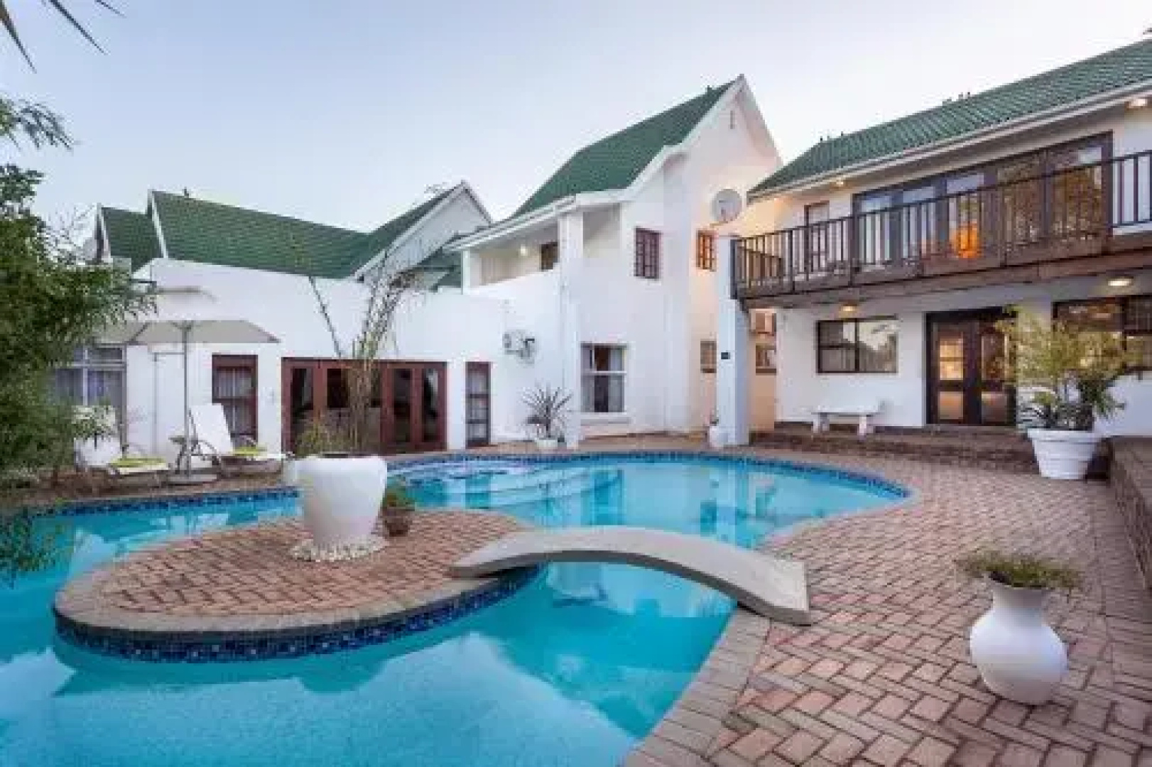 A White House Guest House