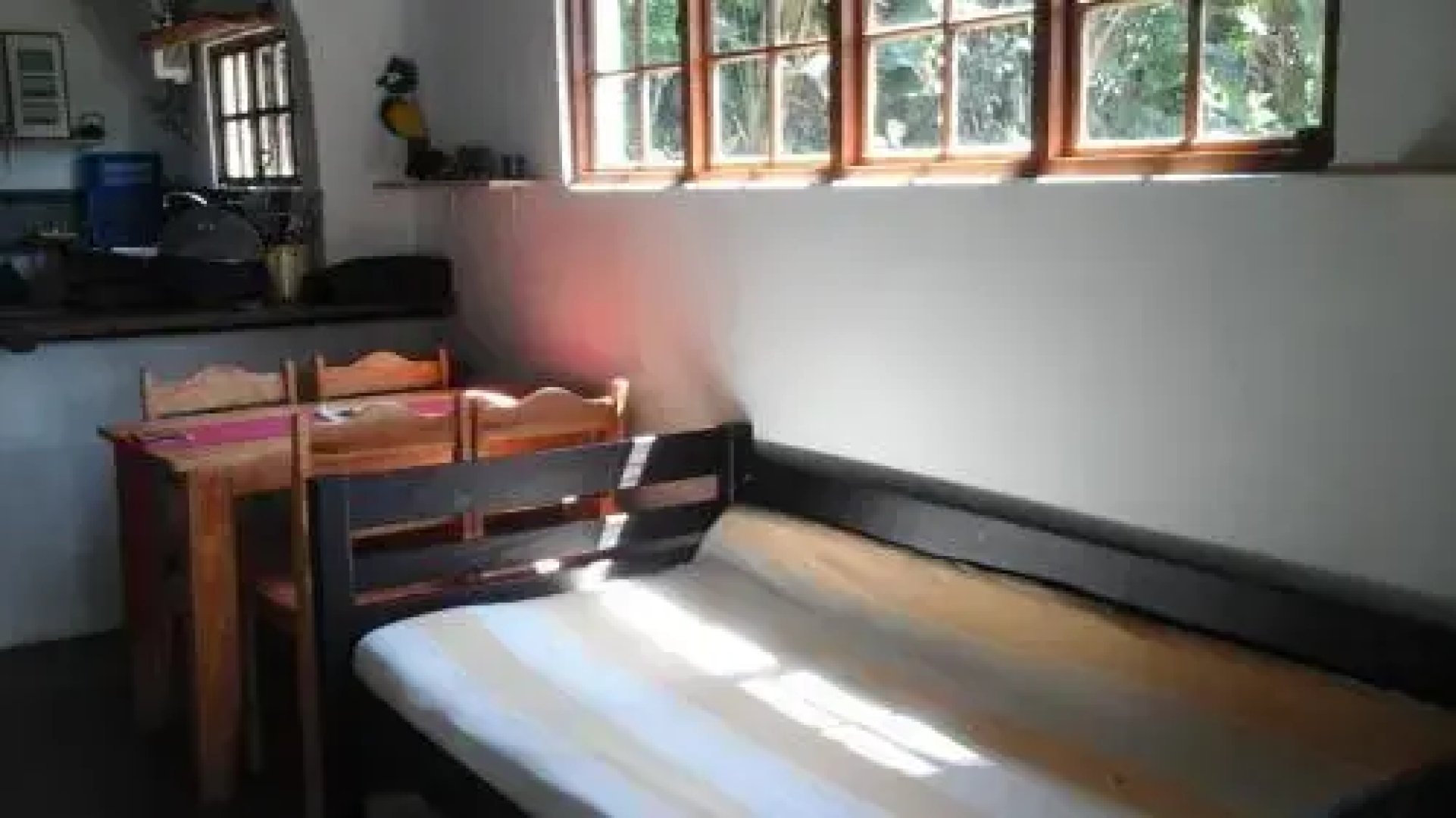 Delicious Monster Seaview Cottage