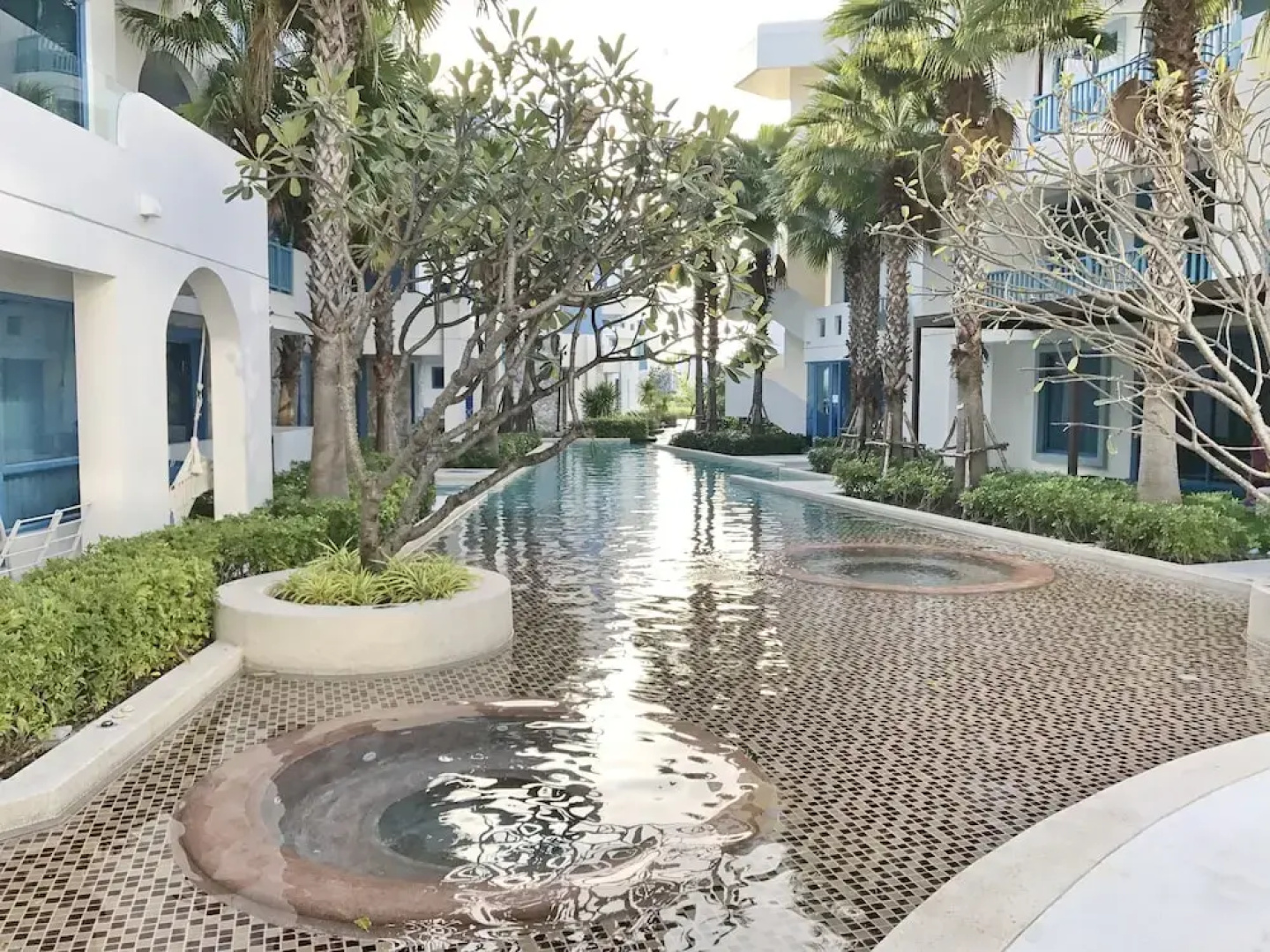 The Crest Santora Luxury