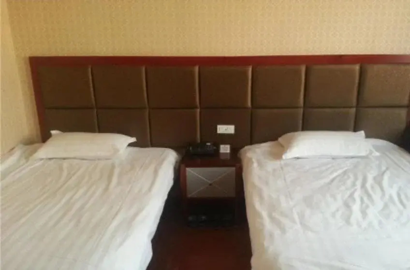 Shangrao Guangfeng Bali Chuntian Hotel