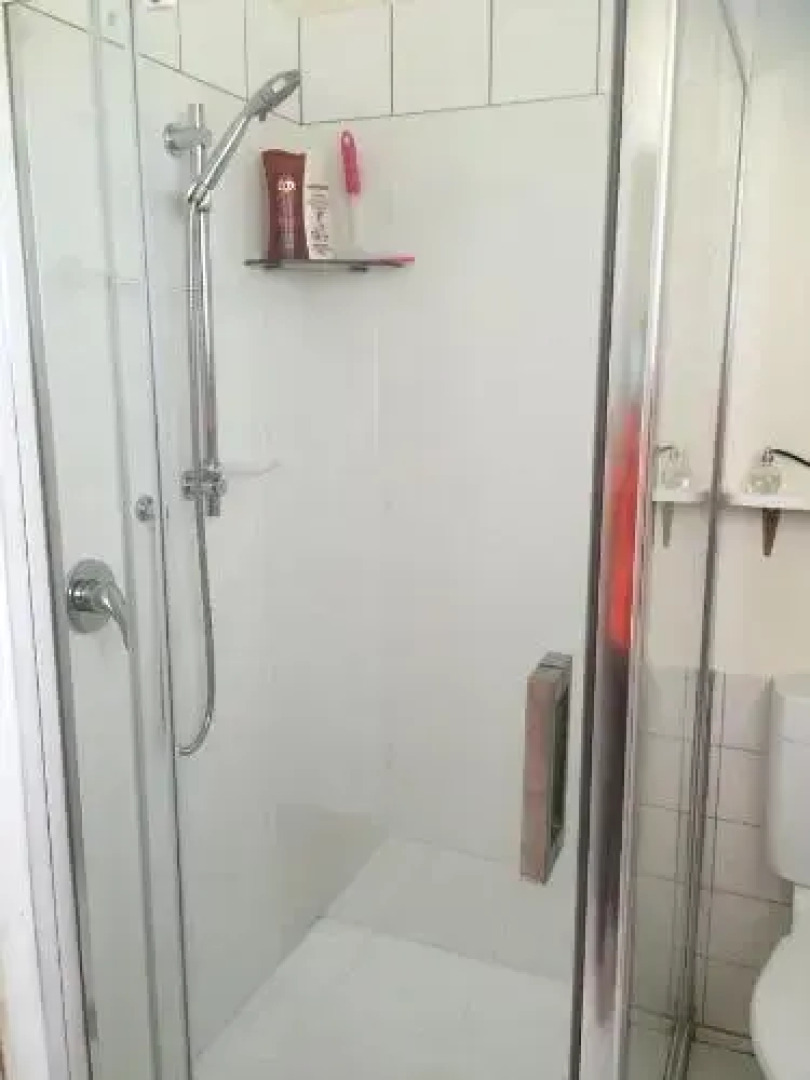 Romantic Rose Cottage