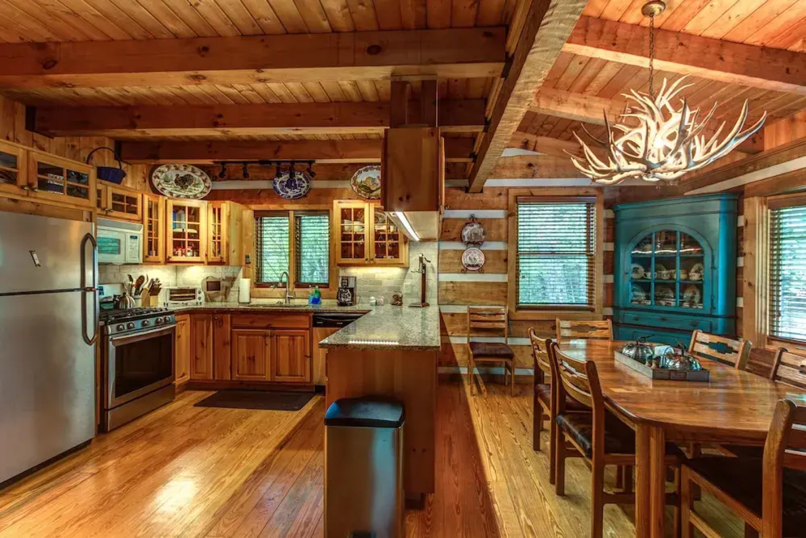 Rustler's Ridge - 3 Br Cabin