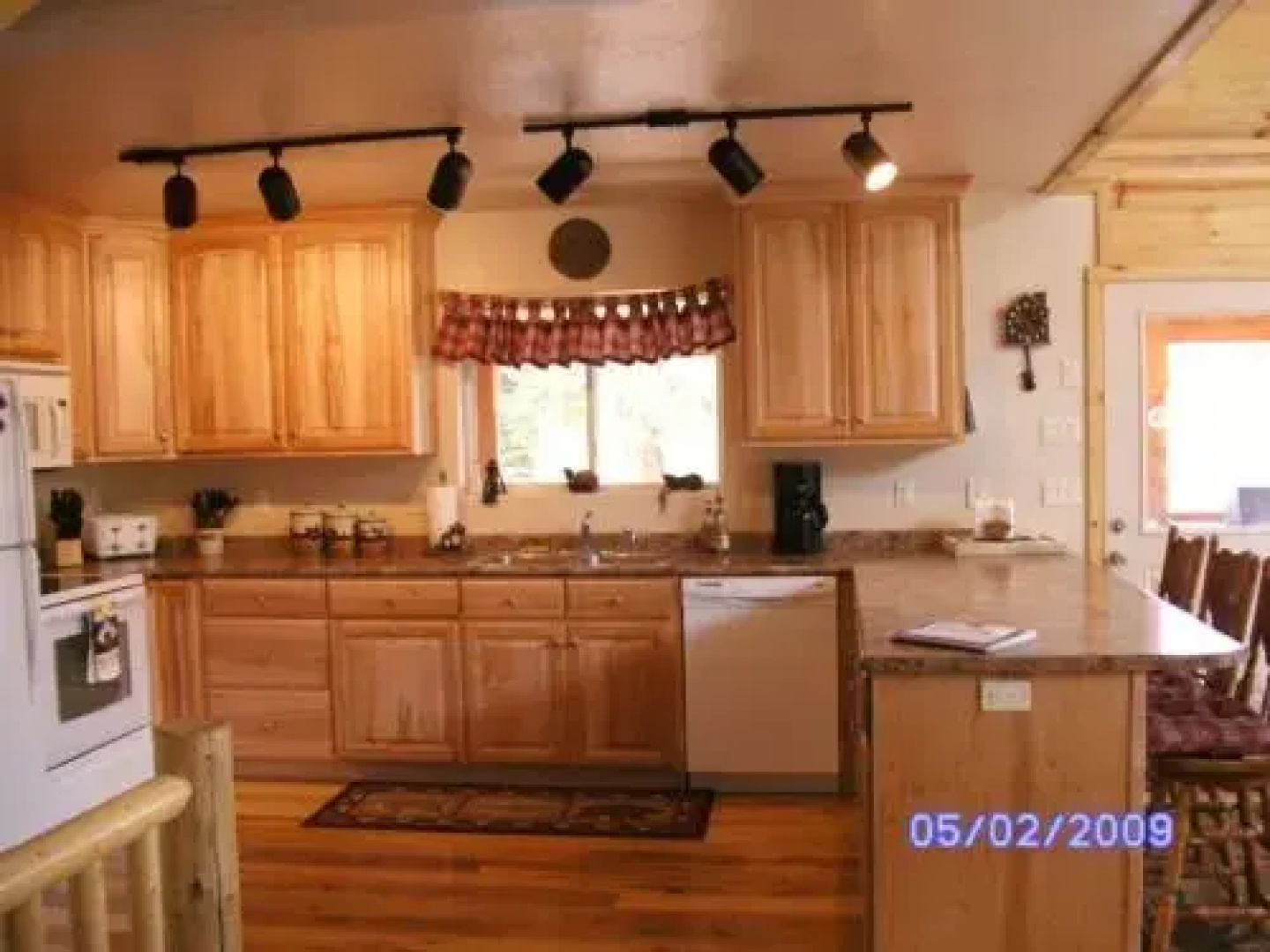 Duck Creek Luxurious Cabin