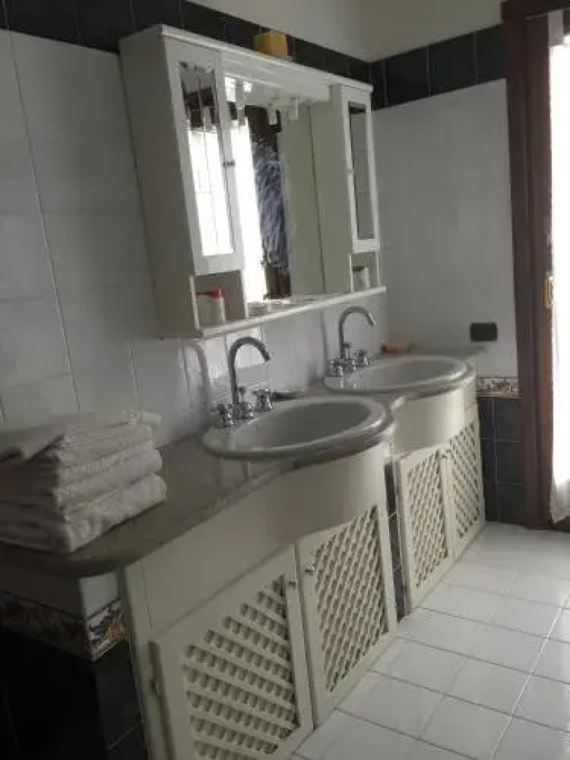 La ginestra Chia B&B