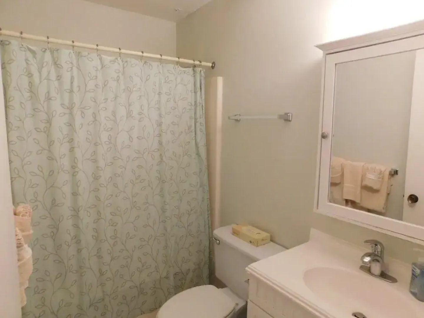 Turtle Bay Guava**ta-009966796801 1 Bedroom Condo by RedAwning