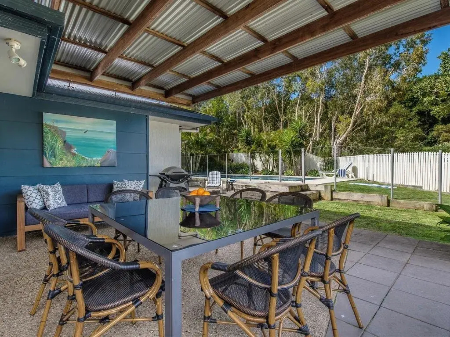 Coolum House, Pet Friendly