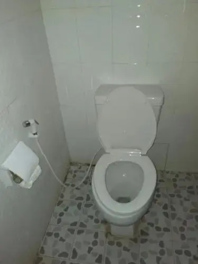 Wut Hmon Thit Motel Popa