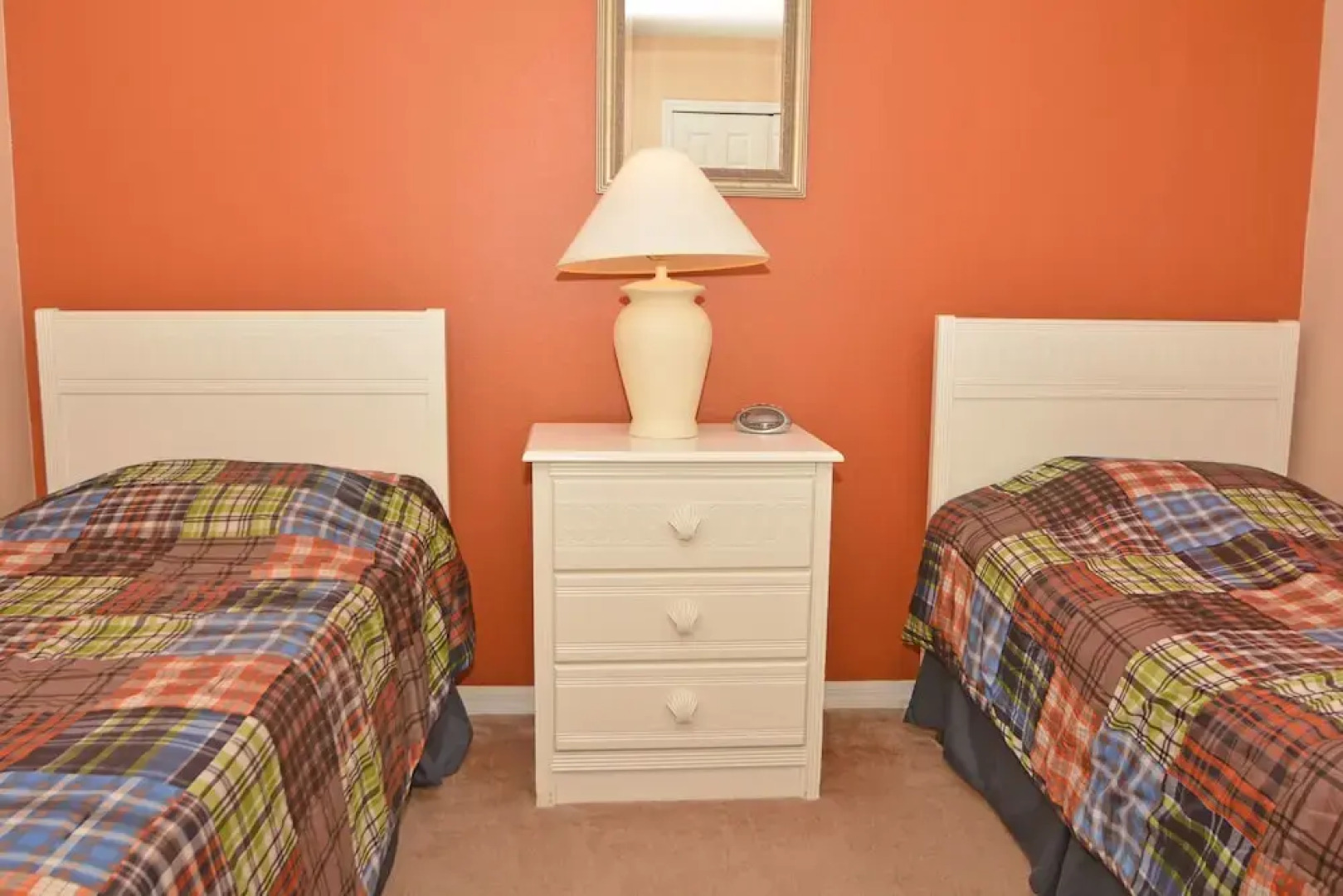 351CD Walters Retreat 5 Br villa by RedAwning