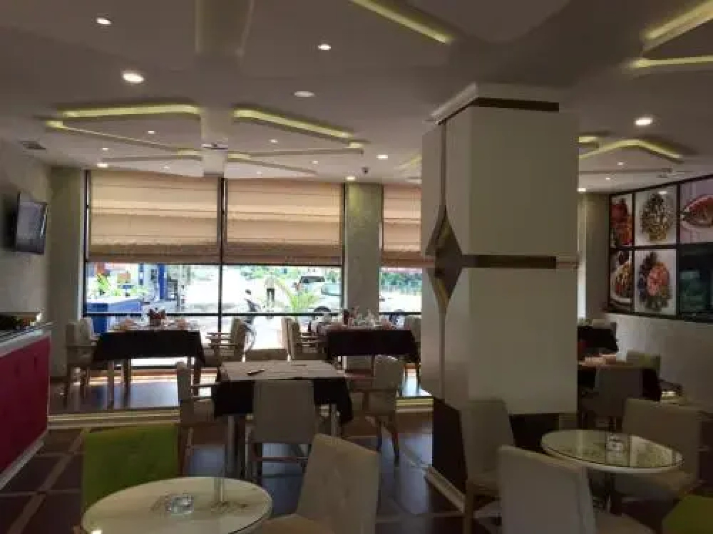 Bar Restorant Hotel Class