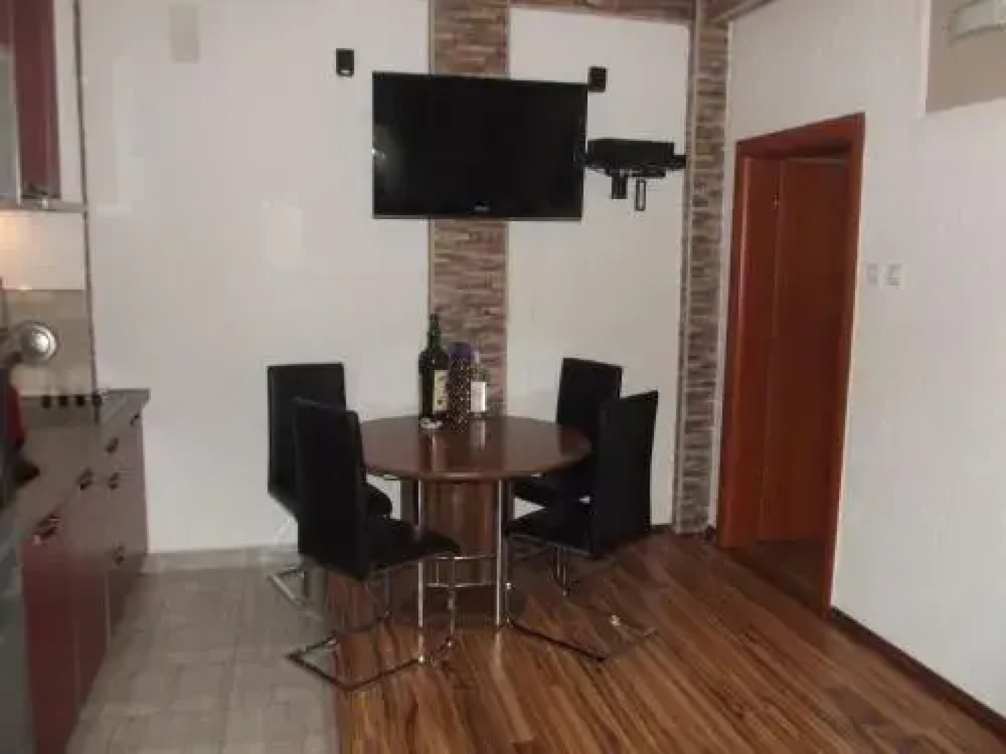 Apartments Ljiljanic