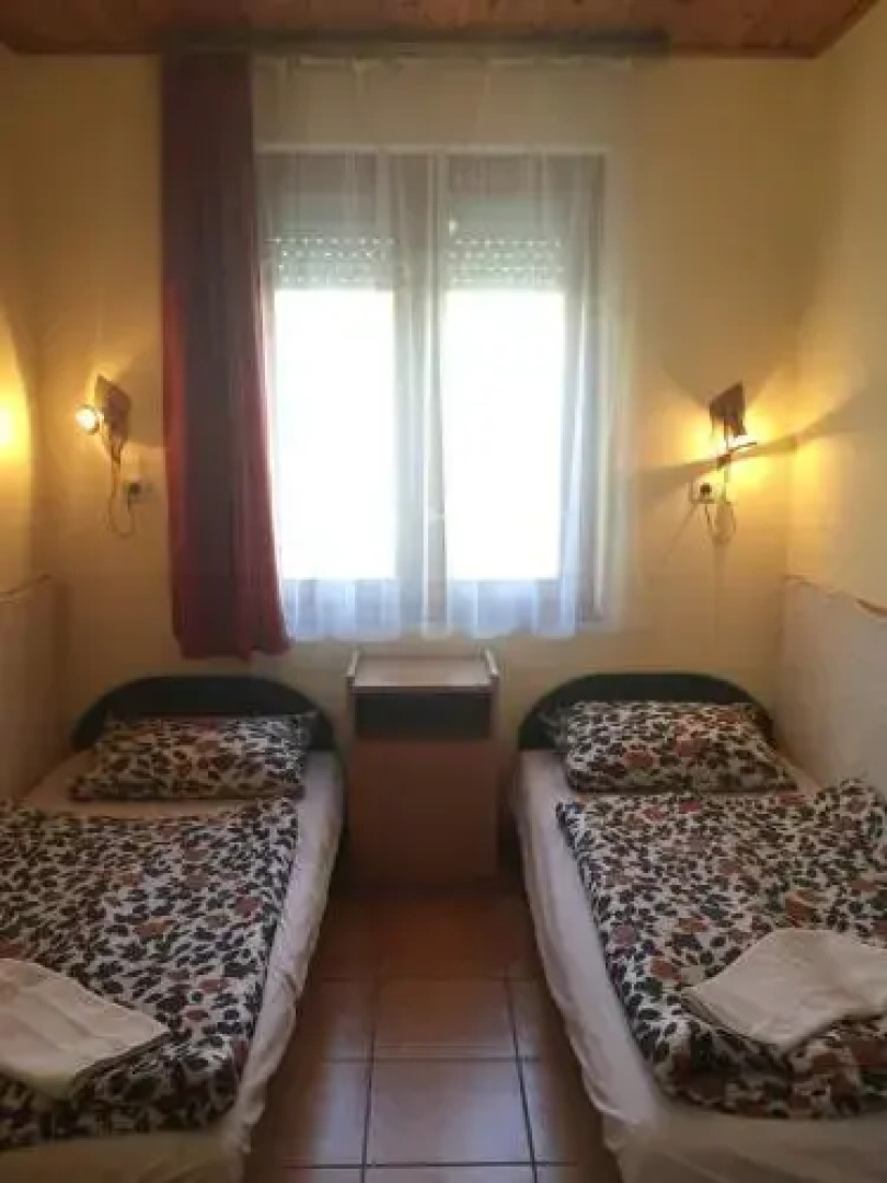 Pinczés Ház