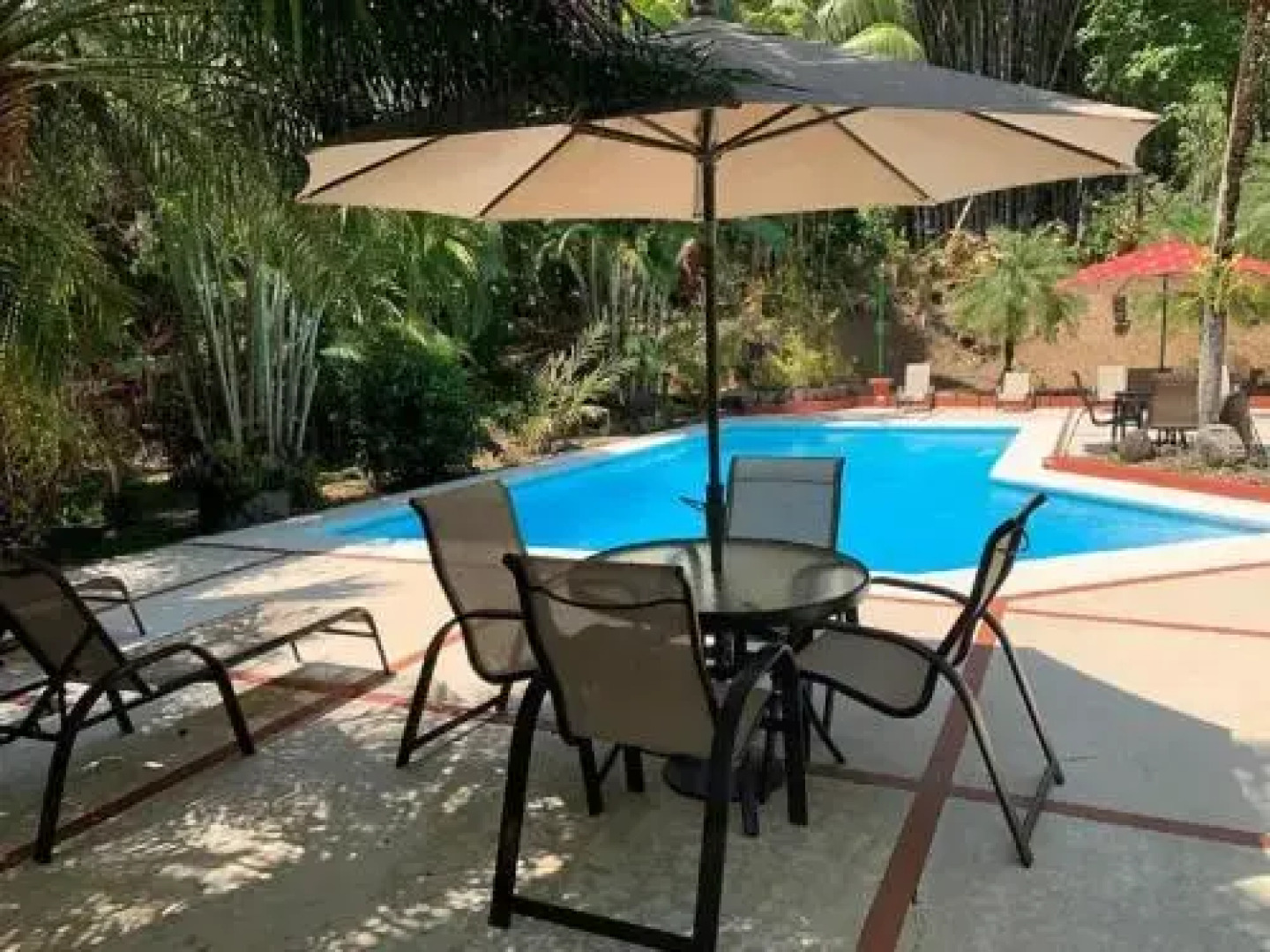 Hotel Roca Verde Beachfront