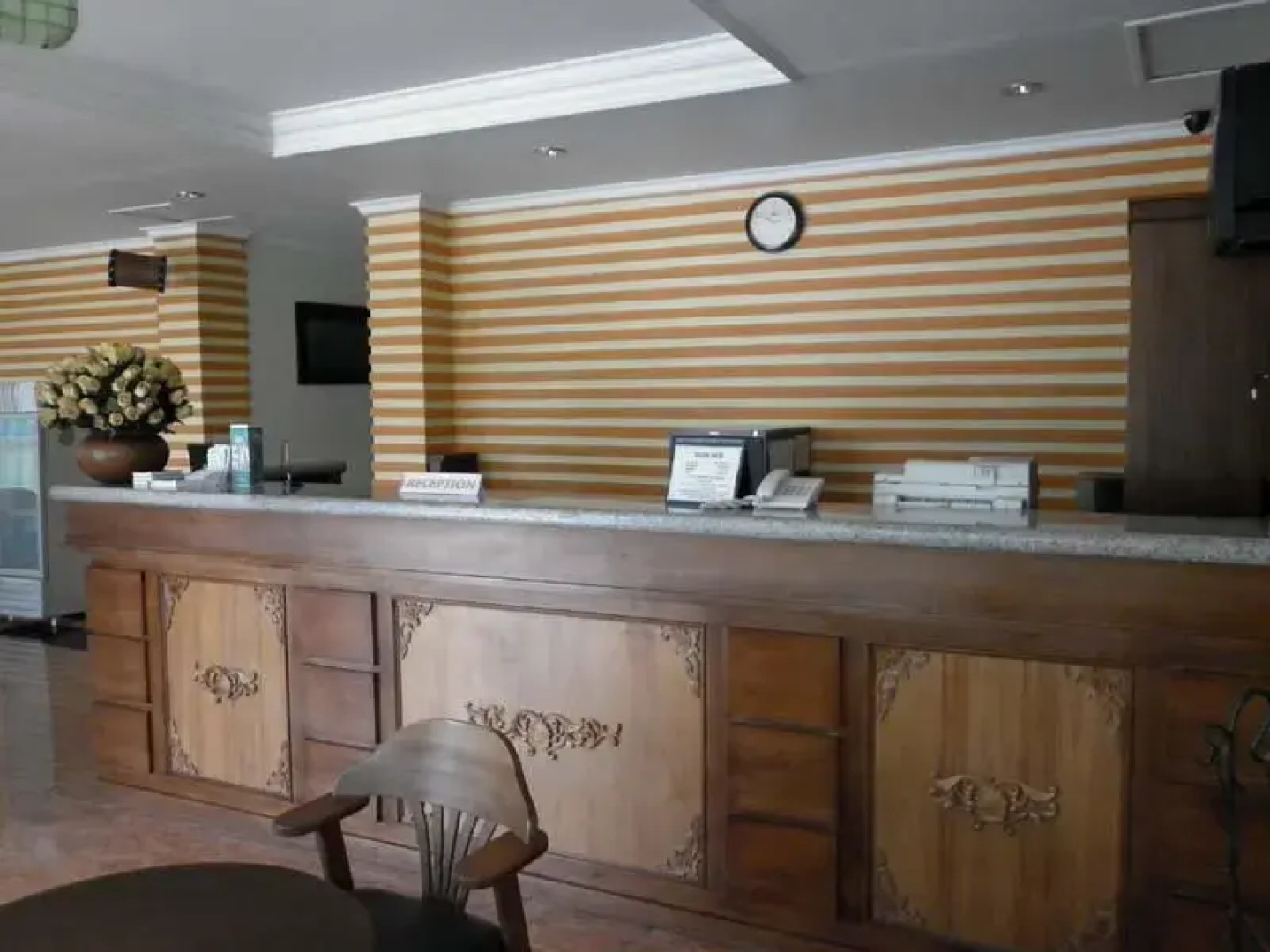 Top Star Hotel