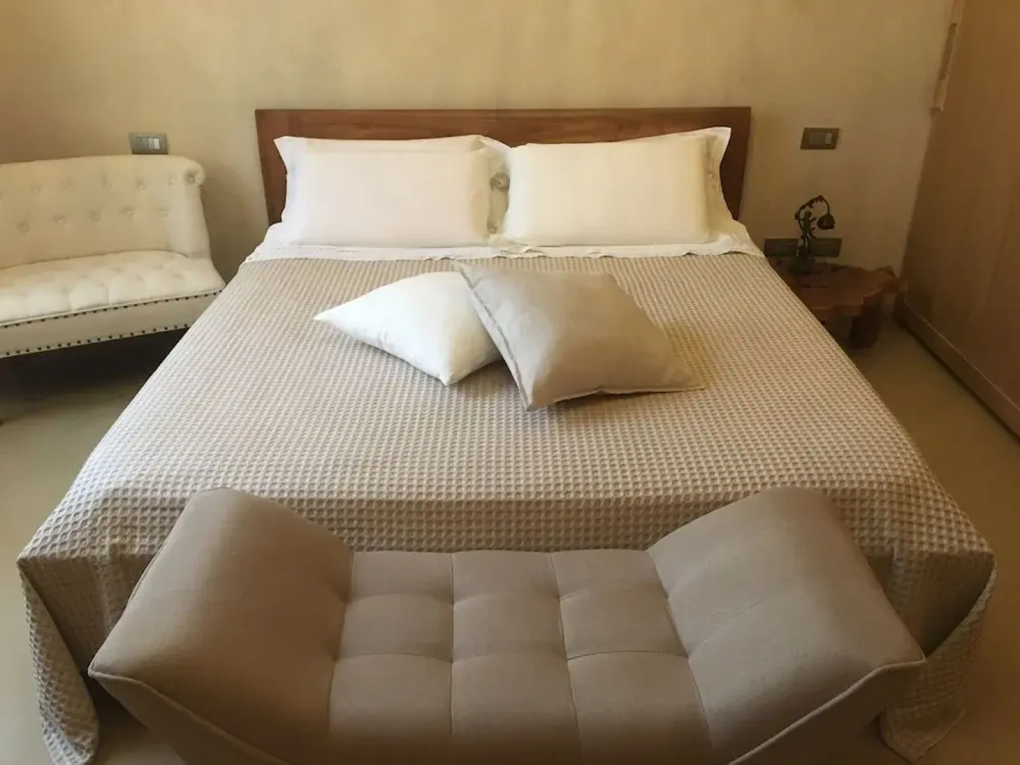 B&B Domus  Aurea
