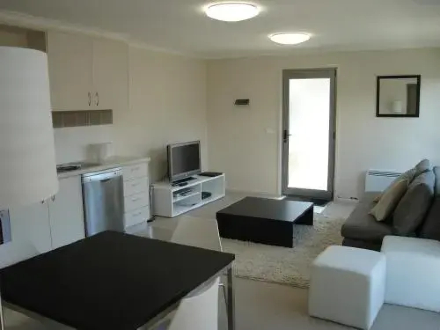 Ultima Apartments