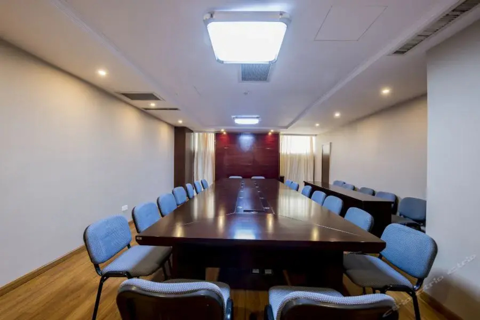 Wenling Leidasen Hotel